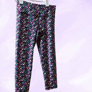 Victoria's Secret VSX knockout capri geometric designed printed cropped leggings